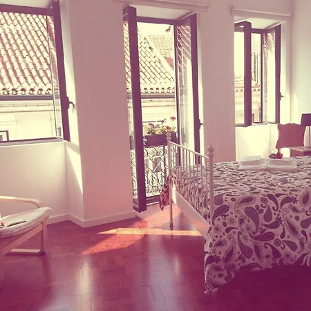 Haus Im Hof 2 펜션 *
